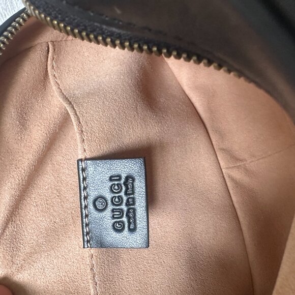 GUCCI GG small crossbody Bag - Picture 5 of 7